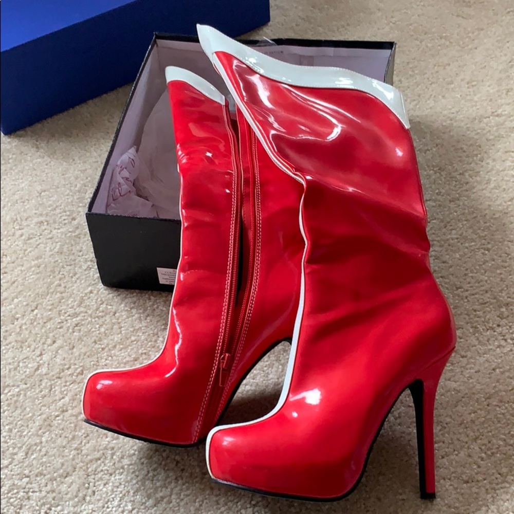 Costume boots